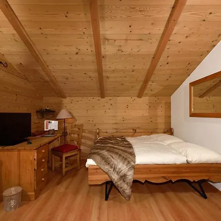 Les Melezes Hotel