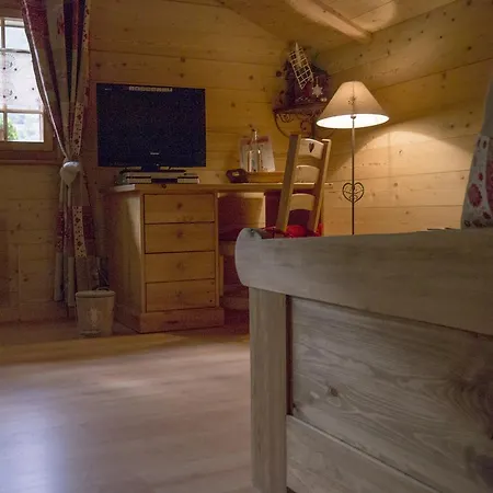 Отель Les Melezes